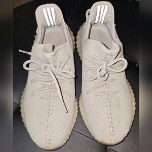 Yeezy Boost 350 V2 Sesame